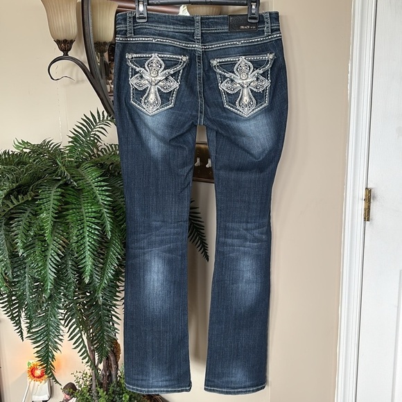 Grace in LA Jeans Low Rise Y2K Embroidered Beaded Cross Detail Boot Cut Denim - Picture 14 of 16